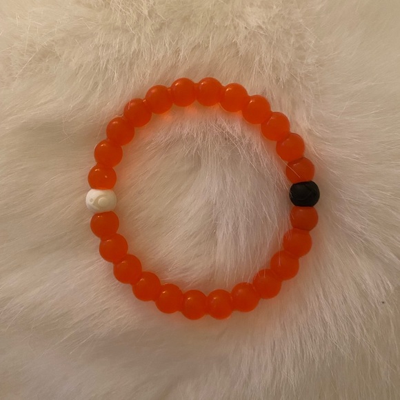 Lokai Bracelets (3) - Picture 4 of 4